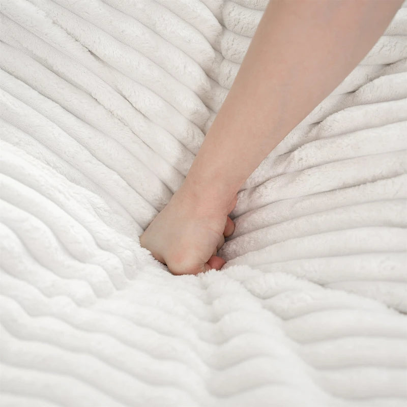 Pouf en fausse fourrure bleu/blanc/gris – Pour 1 personne